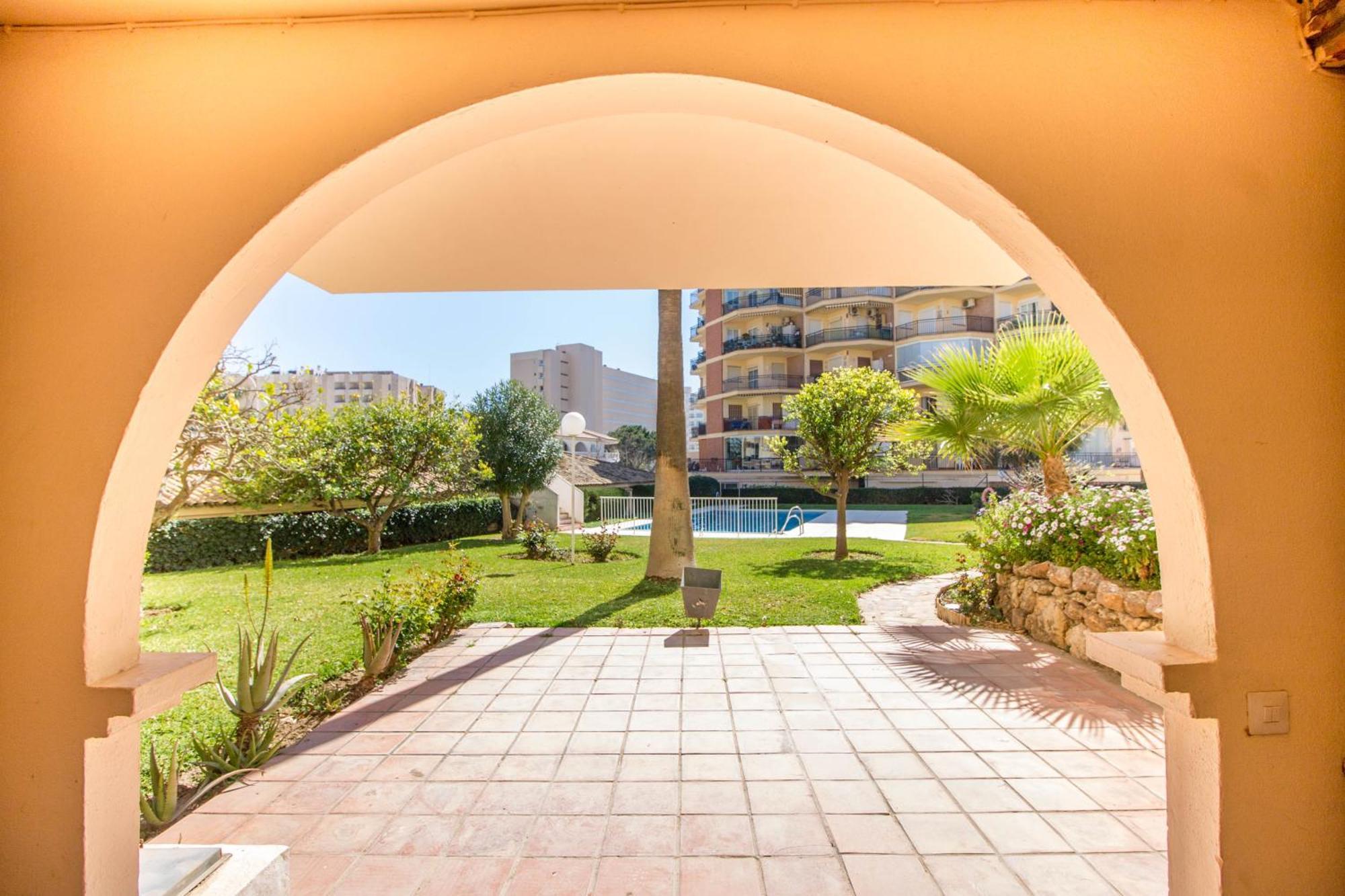 Erisa 59 By Ivi Real Estate Lägenhet Torremolinos Exteriör bild